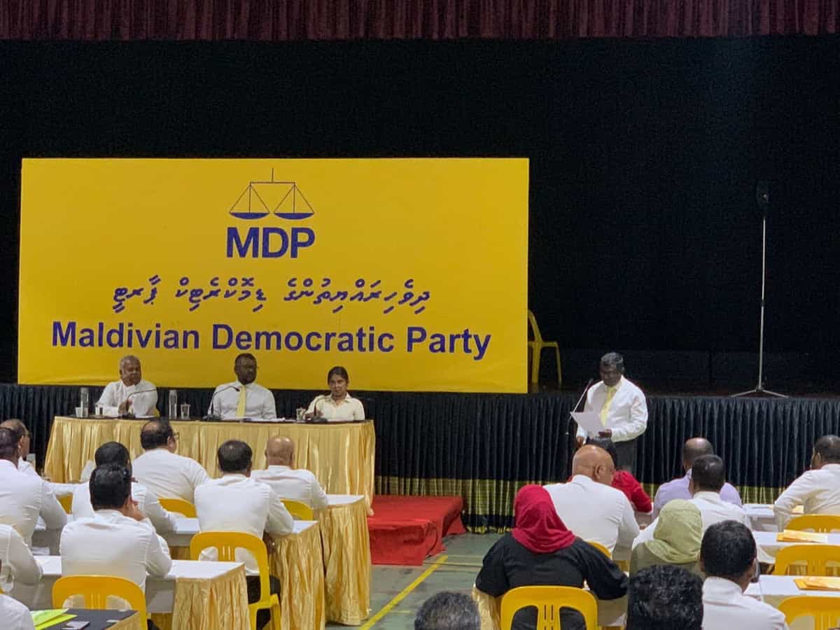 ފަނޑިޔާރުންނަށް ނުފޫޒު ފޯރުވާ މައްސަލަ ތަހުގީގުކުރަން ގޮވާލައިފި