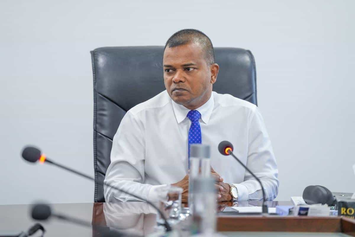 ރޯދަމަހަށް އައްޑޫގެ ކަރަންޓްގެ މައްސަލަ ހައްލެއް ނުވާނެ: މޭޔަރު